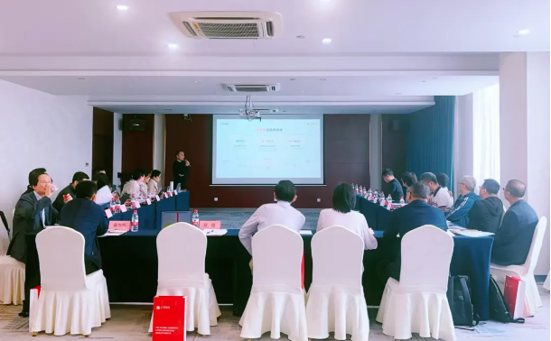 Máy robot vận chuyển thông minh