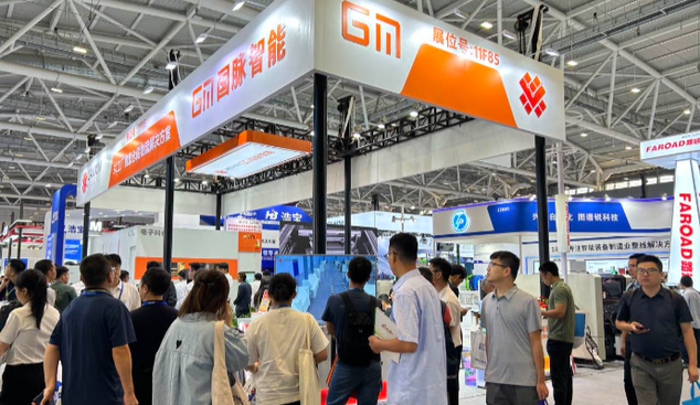 Robot tải đặt SMT